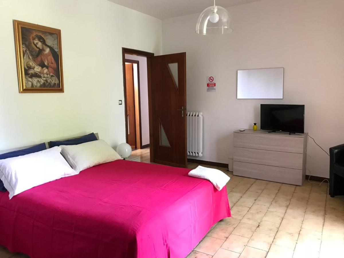B&B La Conocchia Curti Exteriör bild