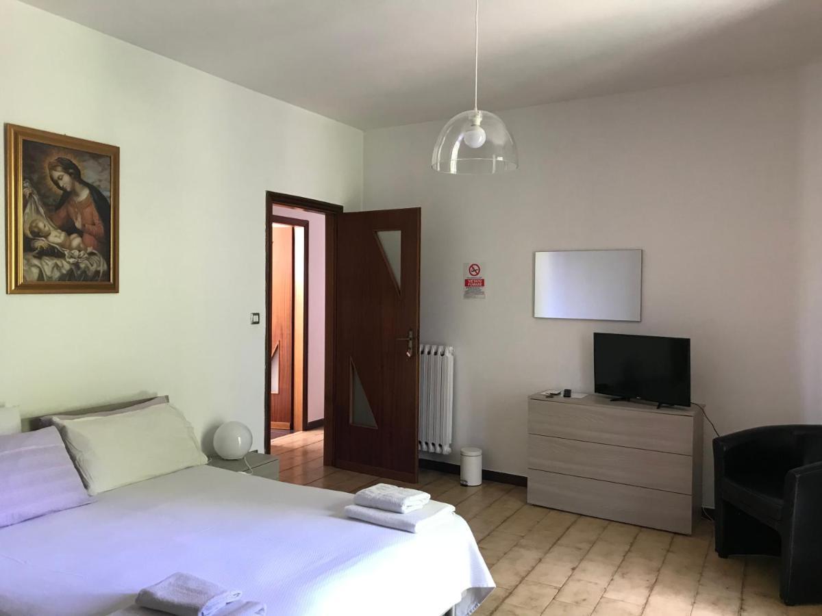 B&B La Conocchia Curti Exteriör bild